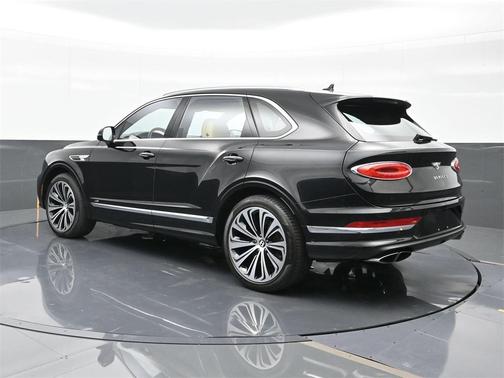 2022 Bentley Bentayga V8