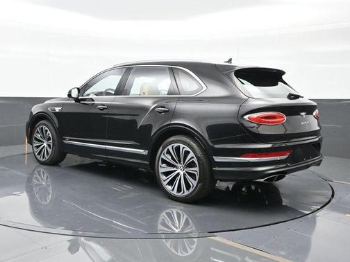 2022 Bentley Bentayga V8