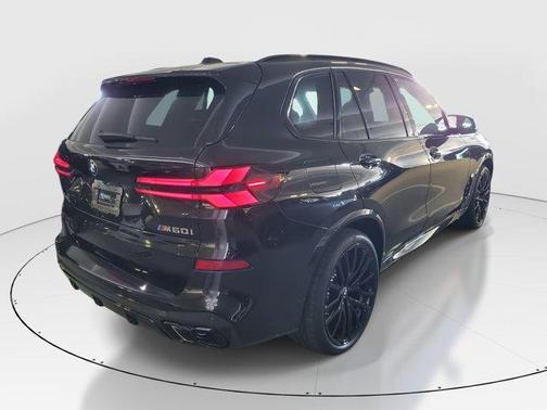 2026 BMW X5 M60i