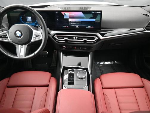 2024 BMW 230 i