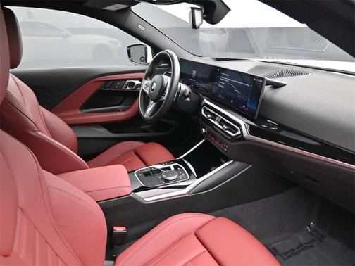 2024 BMW 230 i