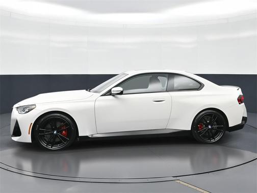 2024 BMW 230 i
