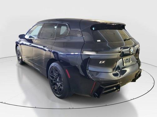 2026 BMW iX xDrive60