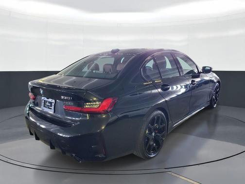 Black Sapphire Metallic 2026 BMW 330 i NA
