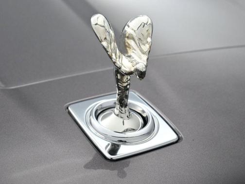 Gray 2020 Rolls-Royce Cullinan