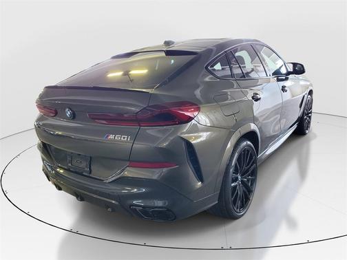 2026 BMW X6 M60i