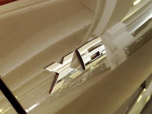 2026 BMW X6 M60i