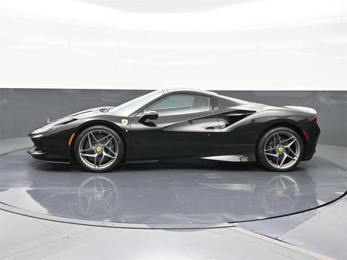 2021 Ferrari F8 Spider Base