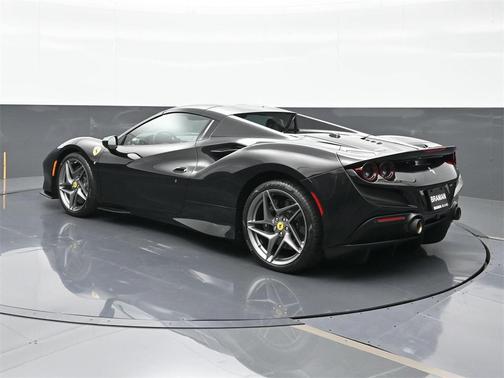 2021 Ferrari F8 Spider Base