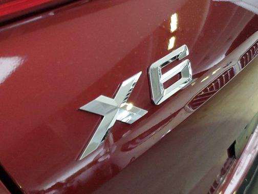 2026 BMW X6 xDrive40i