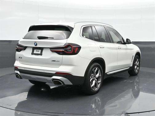 2023 BMW X3 sDrive30i