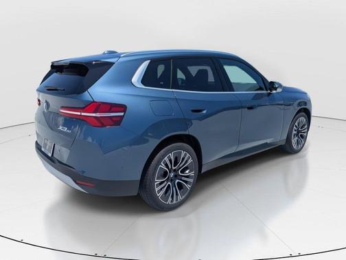 Arctic Race Blue Metallic 2026 BMW X3 30 xDrive