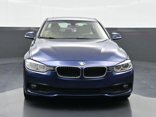 Blue Metallic 2018 BMW 320 i