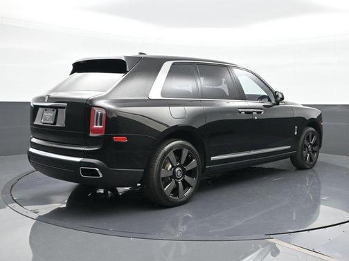 2022 Rolls-Royce Cullinan