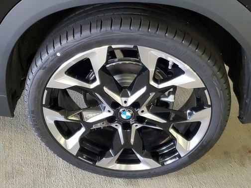 Jet Black 2026 BMW X2 xDrive28i