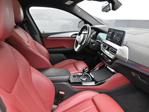 2023 BMW X4 xDrive30i