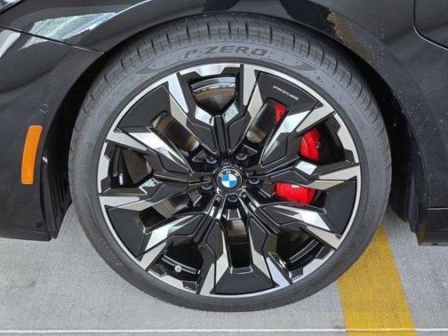 2026 BMW 550e xDrive