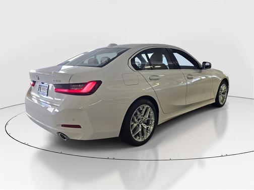 2026 BMW 330 i NA