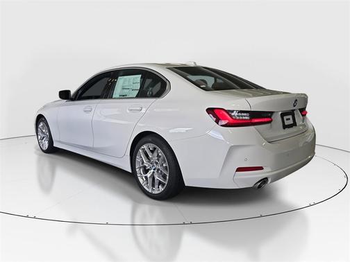 2026 BMW 330 i NA