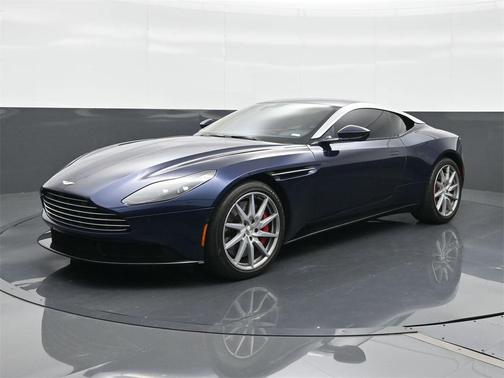 2019 Aston Martin DB11 V8