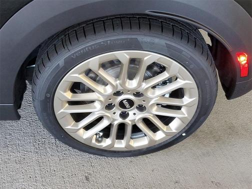 2026 MINI Hardtop Cooper