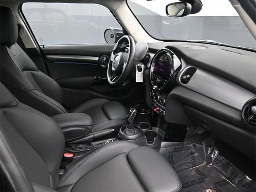 2023 MINI Hardtop Cooper