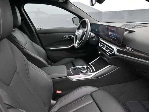 2023 BMW 330 i