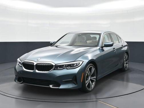 2021 BMW 330 i