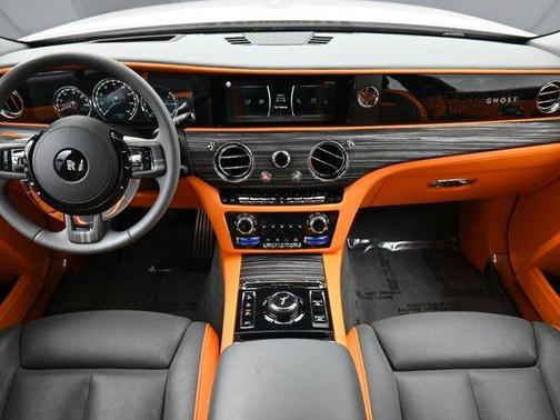 2022 Rolls-Royce Ghost Base