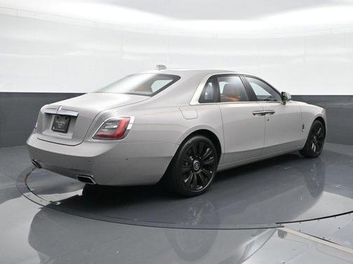 2022 Rolls-Royce Ghost Base