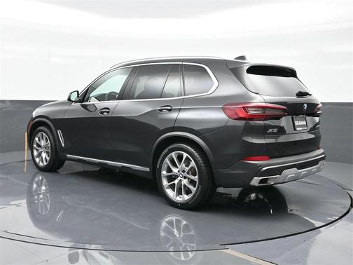 2023 BMW X5 sDrive40i