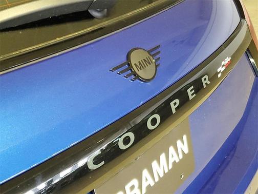 2025 MINI Hardtop JCW