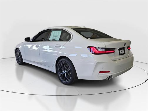 2025 BMW 330 i