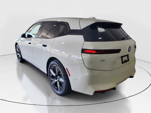 Alpine White 2026 BMW iX xDrive45