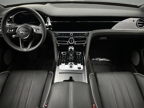 2022 Bentley Flying Spur V8