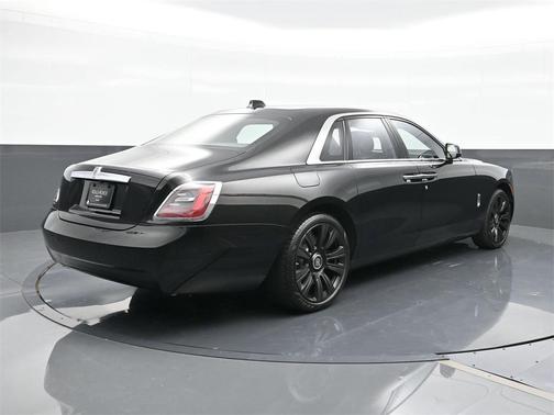2024 Rolls-Royce Ghost Base