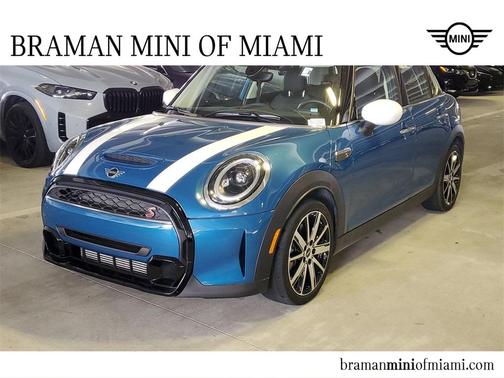 2023 MINI Hardtop Cooper