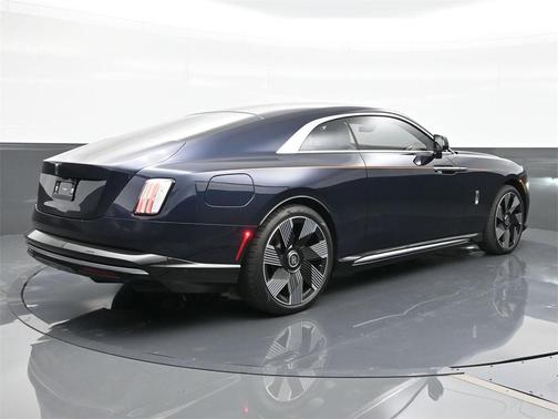 2025 Rolls-Royce Spectre 