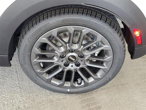 2026 MINI Hardtop Cooper