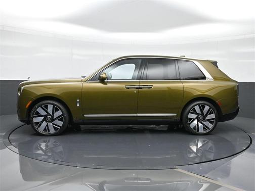 2025 Rolls-Royce Cullinan Base