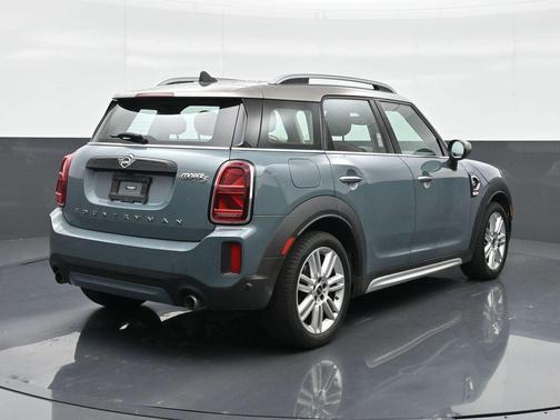 Sage Green Metallic 2024 MINI Countryman Cooper S
