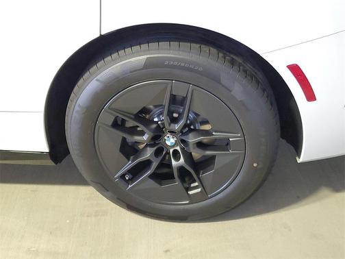 2026 BMW iX xDrive60