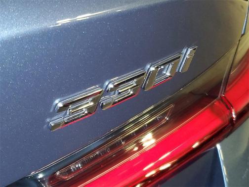 2026 BMW 330 i NA