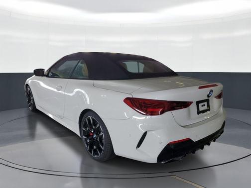 Alpine White 2026 BMW M440 i