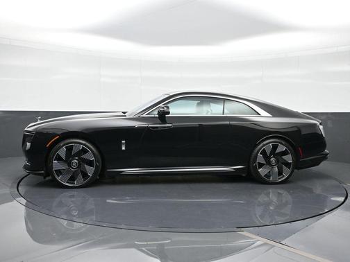 Black 2026 Rolls-Royce Spectre