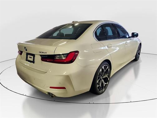 2026 BMW 330 i NA