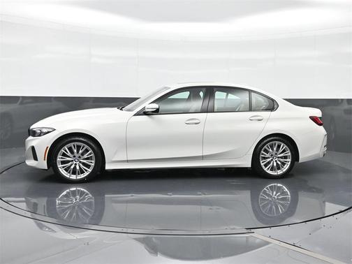 2023 BMW 330 i xDrive