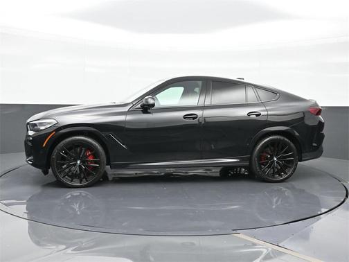 2023 BMW X6 xDrive40i