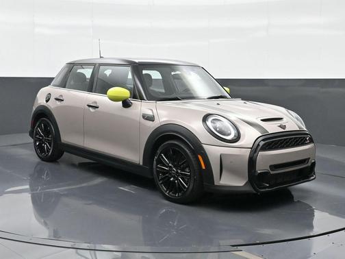 Gray Metallic 2023 MINI Hardtop Cooper S