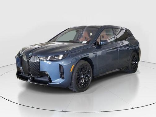 2026 BMW iX xDrive60